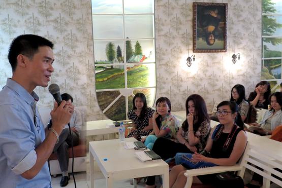 “Đất” thơ ngày càng hẹp