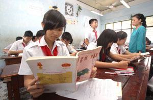 Phụ huynh nên “chia lửa” với nhà trường