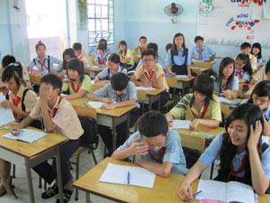 Phụ huynh “oằn vai” với phí học thêm: Kỳ cuối: Học thêm để được… quan tâm?