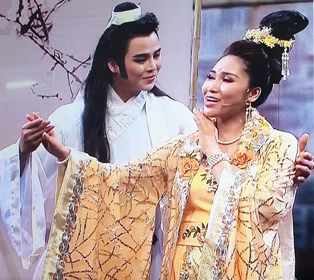 Phục trang tuồng cổ Việt như phim Trung Quốc