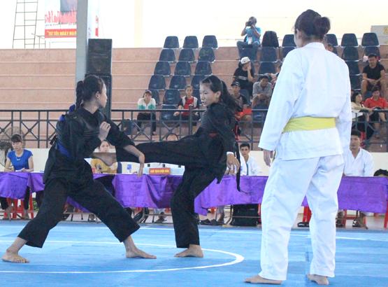 Chung kết HKPĐTQ lần thứ IX: Pencak silat, bơi lội tạo mưa huy chương