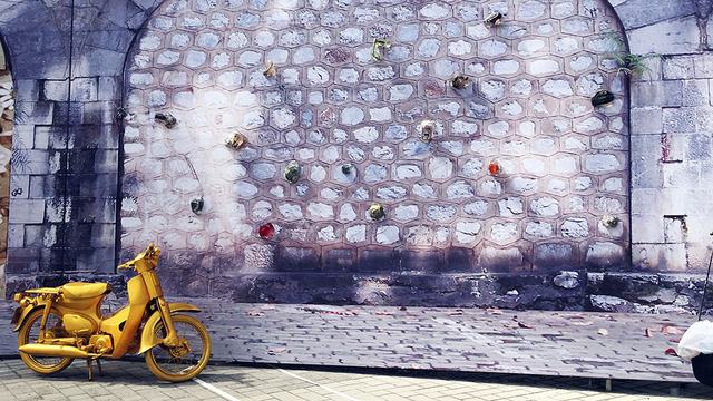 Phố đi bộ Phùng Hưng: tác phẩm thì không nên có xé, xóa, xoạc! - Ảnh 7.