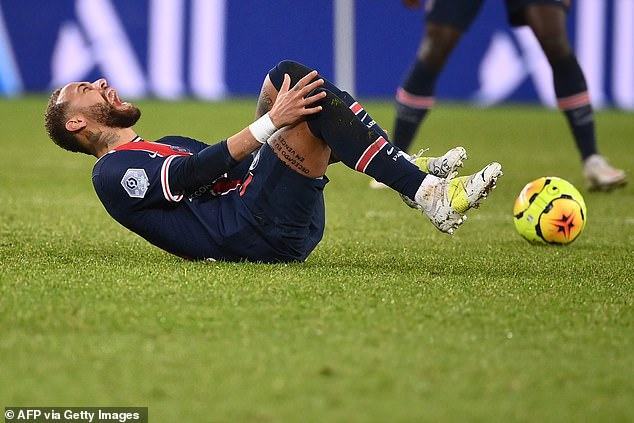 PSG tạm thở phào với tình hình chấn thương của Neymar