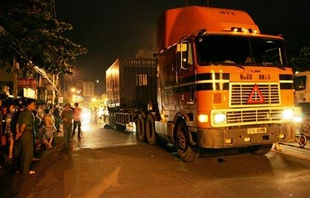 “Quái xế” vô lương tâm quay clip nạn nhân tử vong