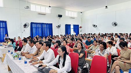 Quận 8 sẽ tuyển sinh đầu cấp học sinh “trái tuyến” vào đợt 2