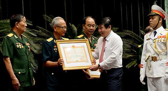 Tri ân các anh Bộ đội cụ Hồ