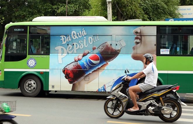 TP.HCM: Tiếp tục đấu giá quảng cáo trên xe buýt