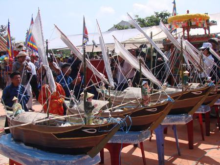 Quảng Ngãi: Giáo dục học đường về biển, đảo