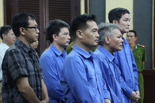 Chú trọng xử lý các vụ án tham nhũng