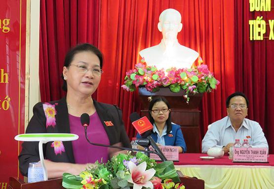 Làm đường độc đạo và thu tiền, dân kêu là đúng