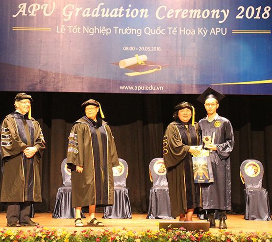 90 tỷ đồng khen thưởng HS xuất sắc