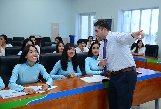 Quốc tế hóa giáo dục ĐH: Vẫn còn xa…