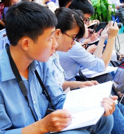 Quy định rõ chế tài việc “né” báo chí