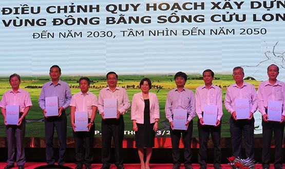 Ưu tiên đầu tư các dự án trọng điểm về giáo dục