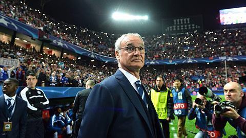 Ranieri khẳng định các cầu thủ Leicester không “đâm lén”