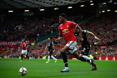 Rashford chơi bóng nhờ niềm cảm hứng từ Ronaldo và Messi