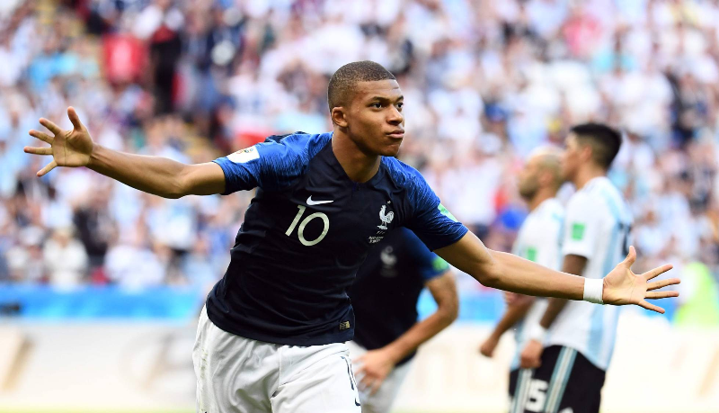 Real Madrid chờ nổ “bom tấn” Kylian Mbappe 166 triệu bảng