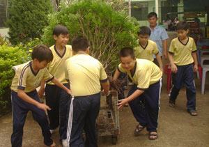 Rèn luyện kỹ năng sống cho HS tiểu học