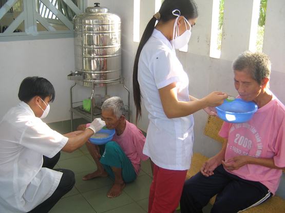 Tự hủy hoại bản thân do rối loạn cảm xúc