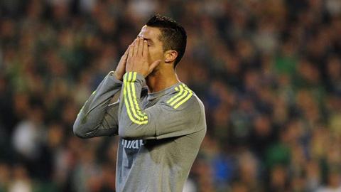 Ronaldo có một trận đấu đáng quên trước Betis