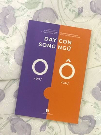 Ra mắt sách “Dạy song ngữ” cho trẻ nhỏ