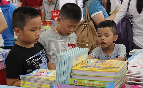 Giải “cơn khát” sách hè cho thiếu nhi