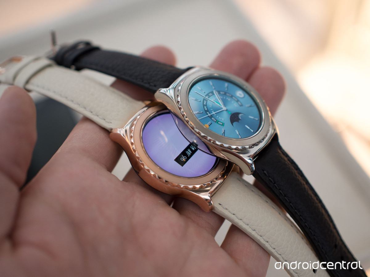 Samsung giới thiệu Gear S2 thế hệ mới tại CES 2016