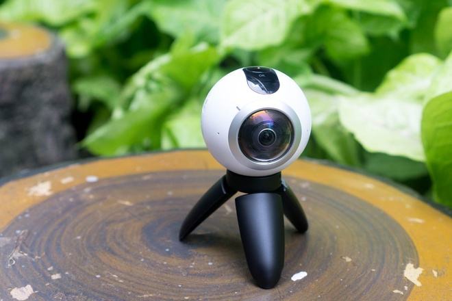 Samsung Gear 360 - camera đa năng giá 7 triệu đồng