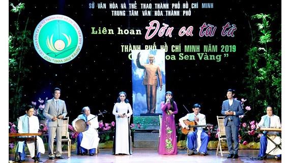 Sân chơi tài tử chông chênh
