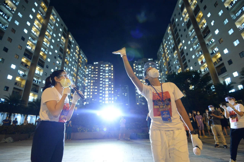 Sân khấu đặc biệt mùa COVID-19