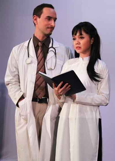 “Sao” ngoại trong làng giải trí Việt