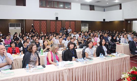 Những thách thức và cơ hội giảng dạy tiếng Anh trong thế kỷ 21