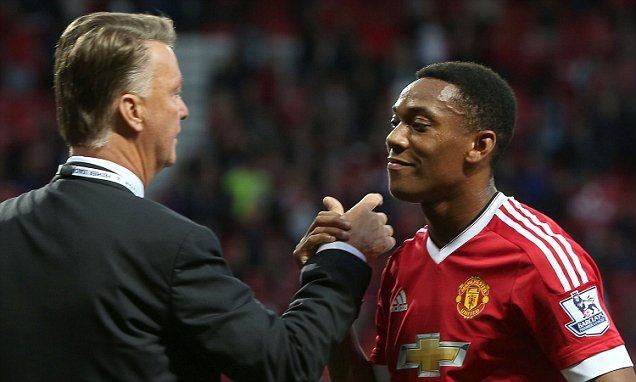 Sếp Woodward: M.U tiếp tục vung tiền mạnh tay