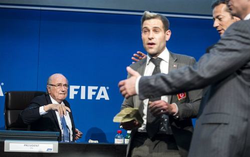 2AB2DA9D00000578-3168276-Secur-4000-5370