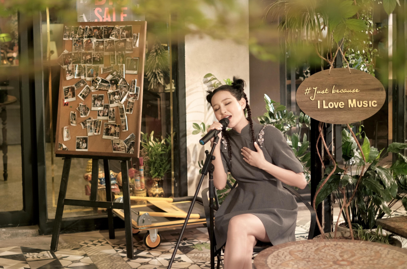 Show ca nhạc cuối năm: Hai trạng thái đối nghịch