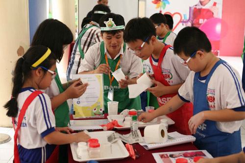 “Siết hộ khẩu” tuyển sinh đầu cấp