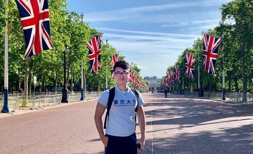 Trung Quốc thả nhân viên lãnh sự quán Anh tại Hong Kong