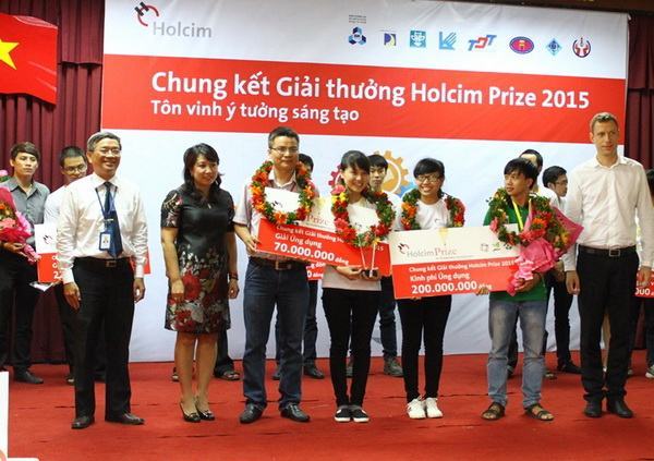 Sinh viên Đại học Bách Khoa Đà Nẵng đoạt giải Ứng dụng Holcim Prize 2015