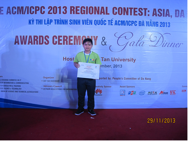 Sinh viên ĐH Quốc tế Miền Đông đoạt giải 3 Olympic Tin học Sinh viên VN 2013