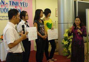 Sinh viên “kỵ” ở chung phòng