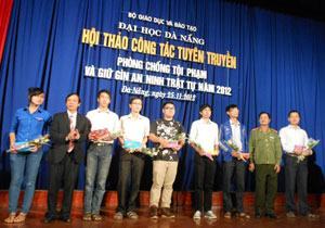 Sinh viên tham gia phòng chống tội phạm ma túy