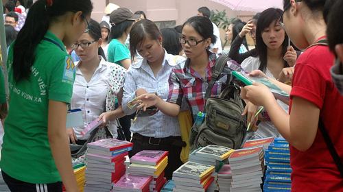 Sinh viên vẫn chuộng giáo trình photo