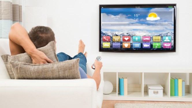 Smart TV có thể được sử dụng để phục vụ các cuộc tấn công của tin tặc - Ảnh: Shutterstock