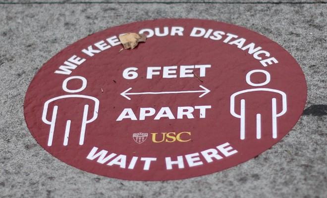 Số ca mắc Covid-19 tăng mạnh khi các đại học Mỹ mở cửa lại