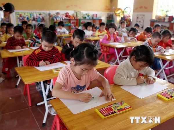 Số học sinh đăng ký vào lớp 6 ở Hà Nội tăng đột biến