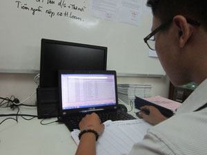 Sổ liên lạc điện tử: Còn nhiều hạn chế cần khắc phục