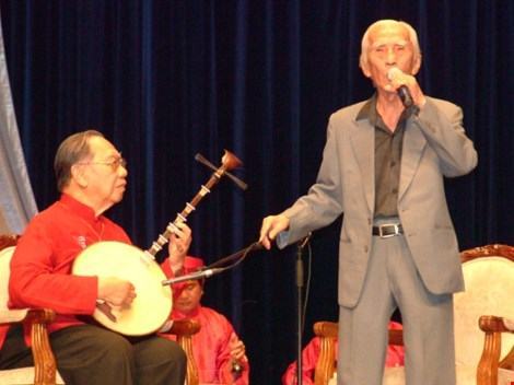 Soạn giả – NSND Viễn Châu qua đời