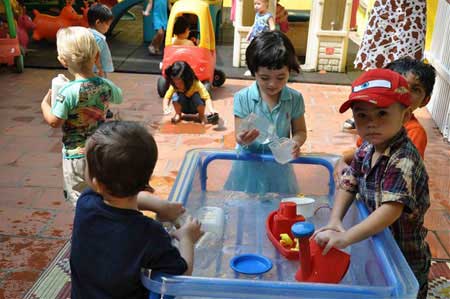 Sốc vì học phí trường MN quốc tế: 300 triệu/năm