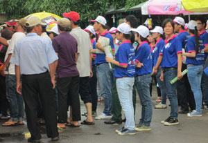 Sôi động cùng thí sinh thi ĐH