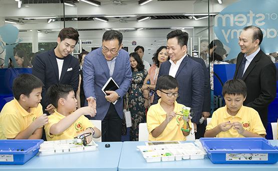 Gần 6 tỷ đồng đầu tư sân chơi STEM cho thiếu nhi